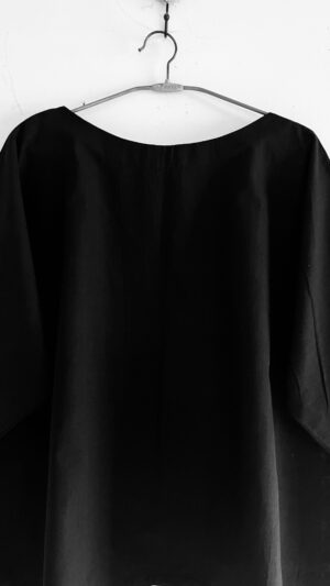 Black Easy Top