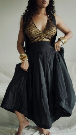 Black Round Pleated Skirt