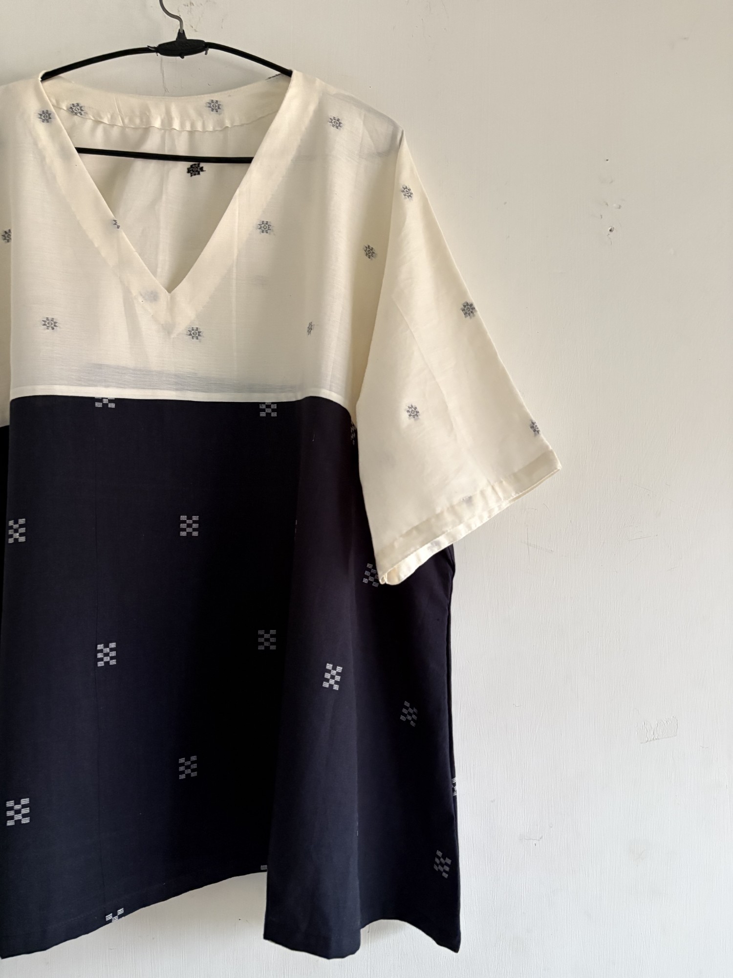 Black and White Jamdani Easy Top - Image 2